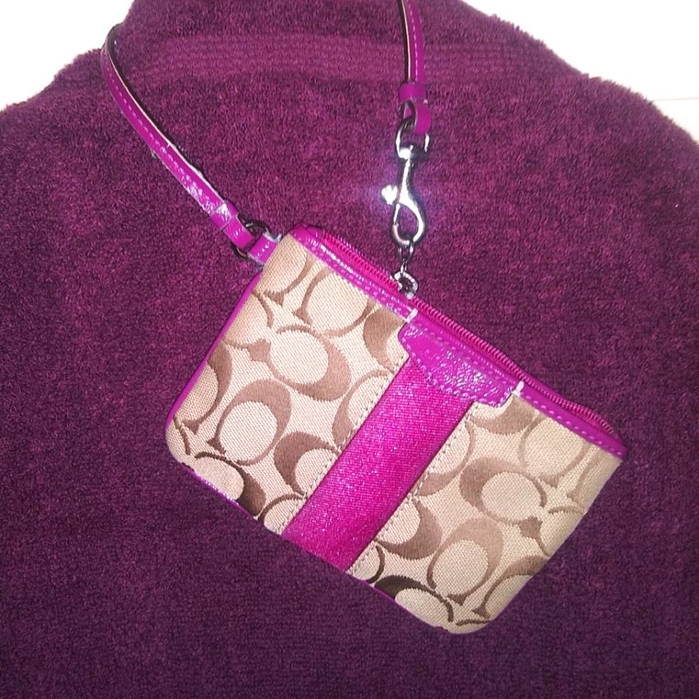 Coach wristlet